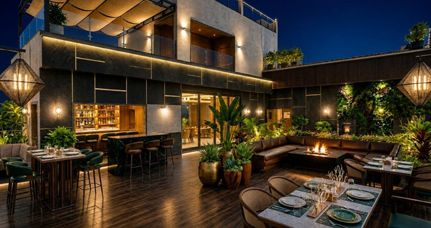 The Breeze & Bite Café (Rooftop)